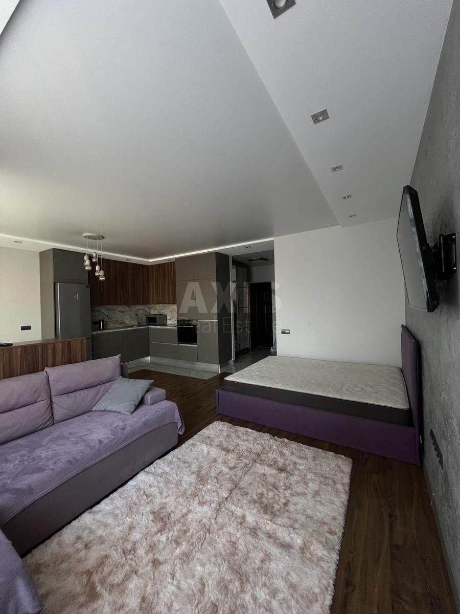 1k apartment vul. Pivnichno-Syrec'ka 2