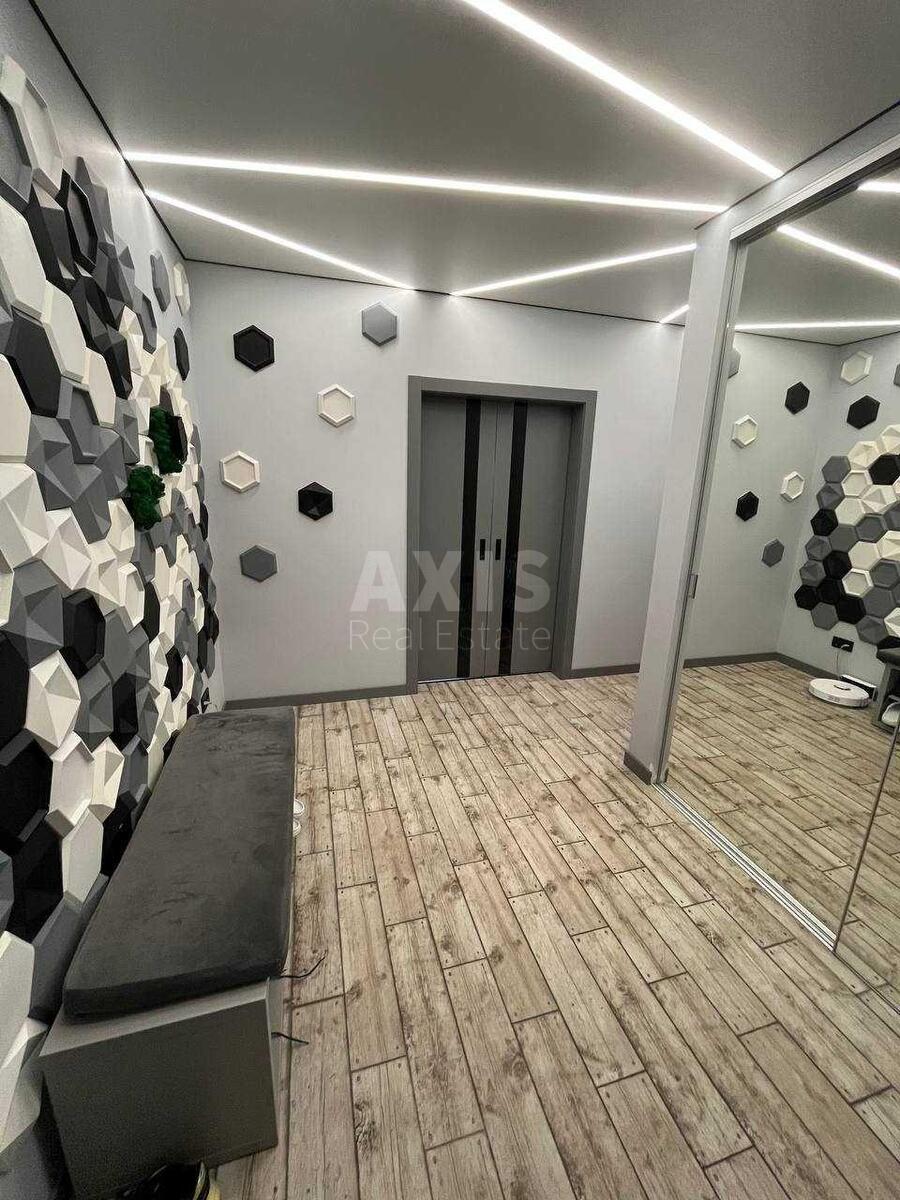 2k apartment vul. Lypkivs'kogo Vasylja Mytropolyta 37Г561302