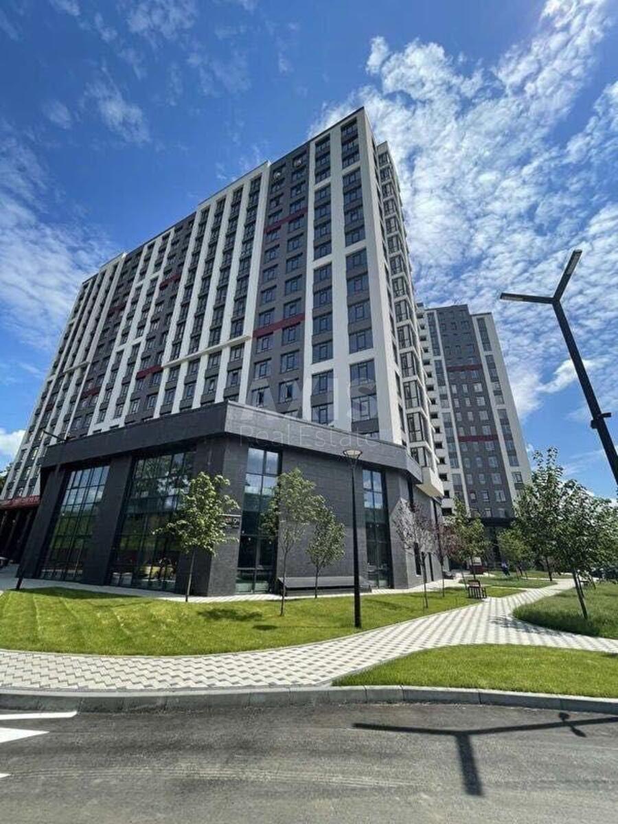 1k apartment pr-t Komarova Kosmonavta 9Б15