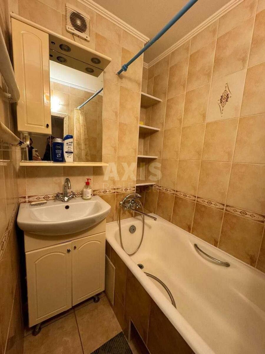 3к квартира пр-т Героев Сталинграда 49Б3
