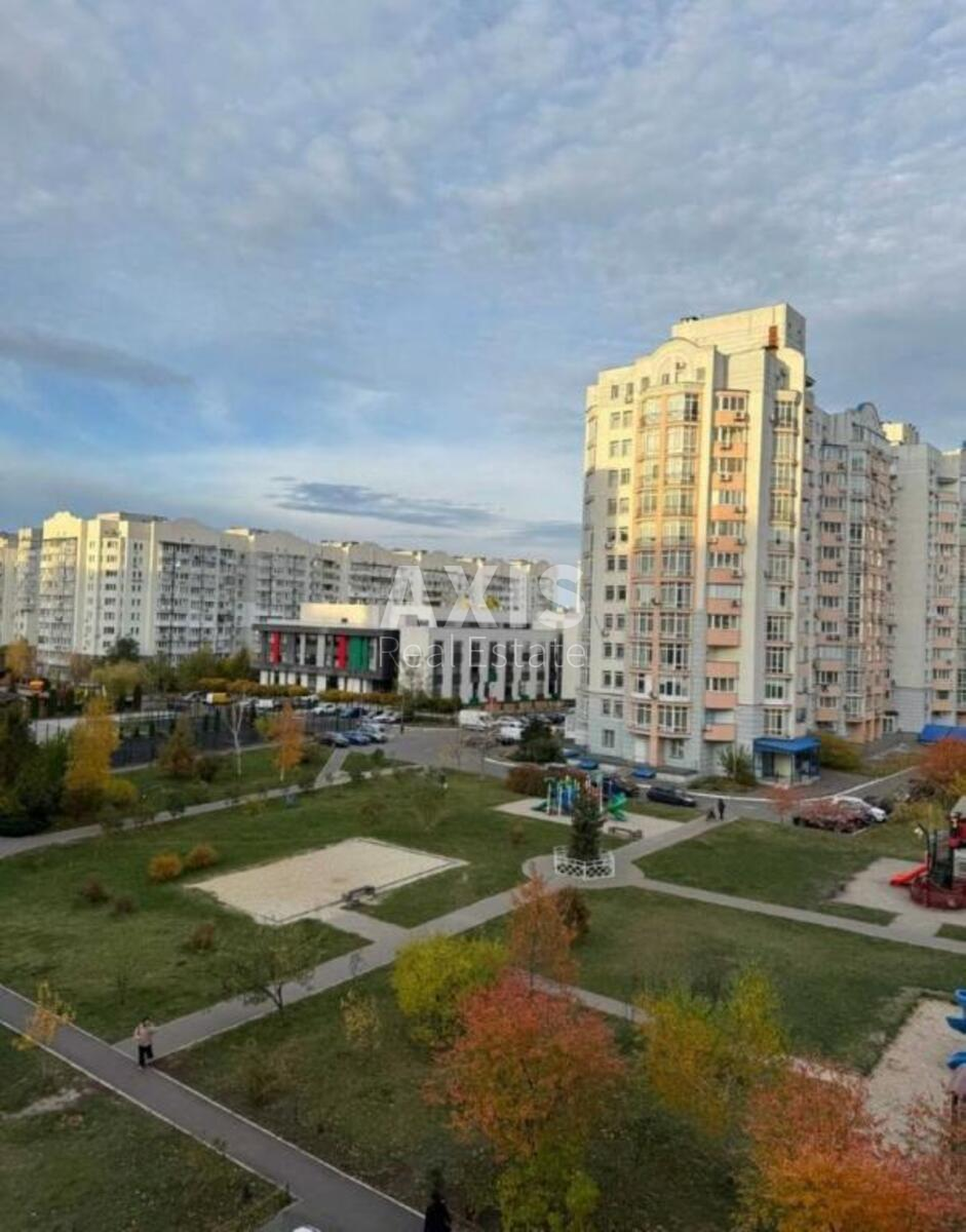 2k apartment vul. Yulia Zdanovska 5811