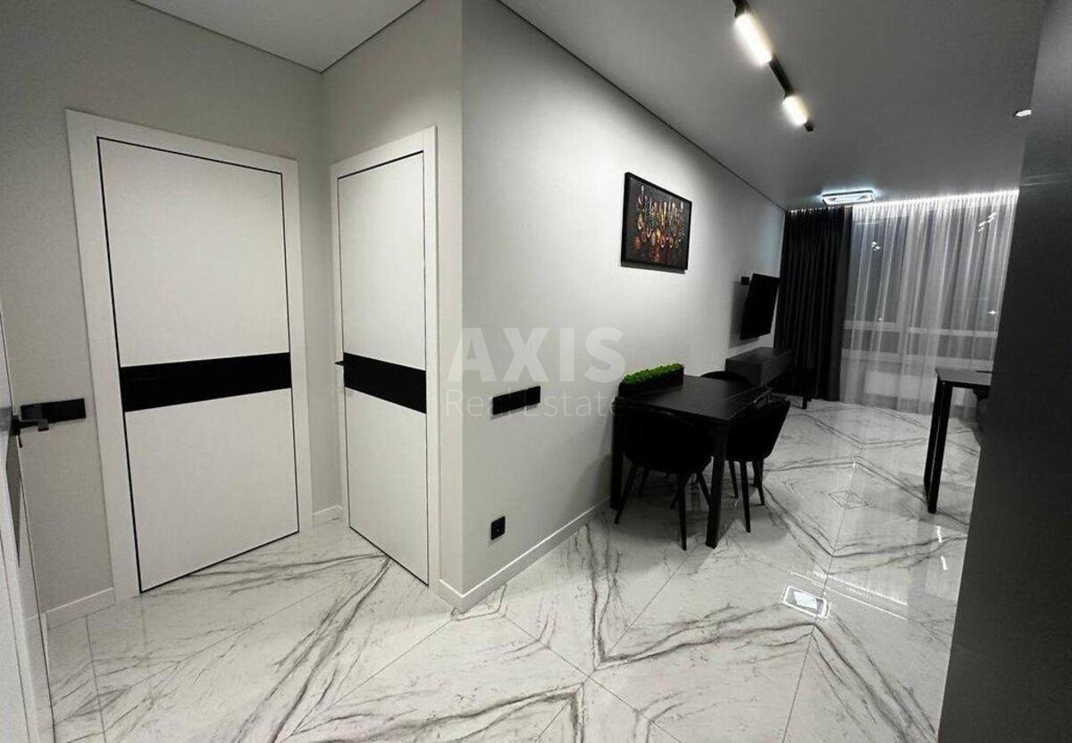 2k apartment vul. Prychal'na 121