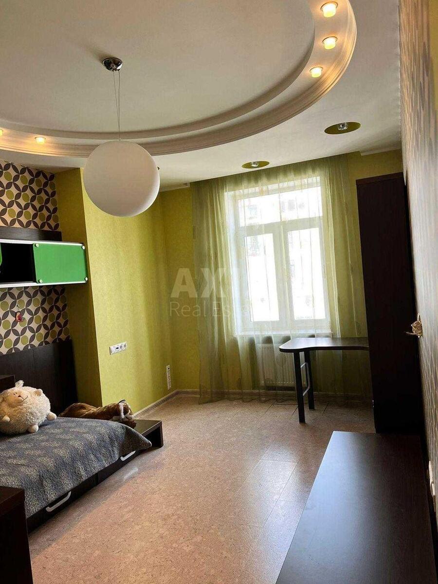 4k apartment vul. Shhekavyc'ka 30/39596767