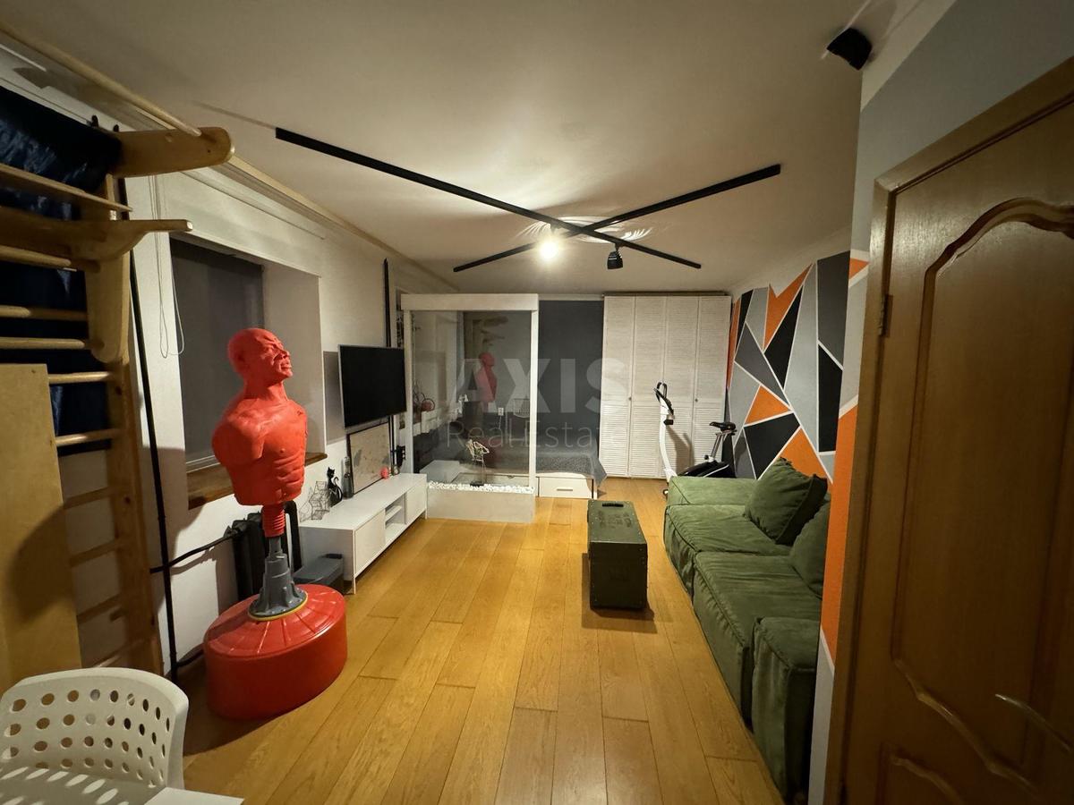 1k apartment vul. Ussurijs'ka 25