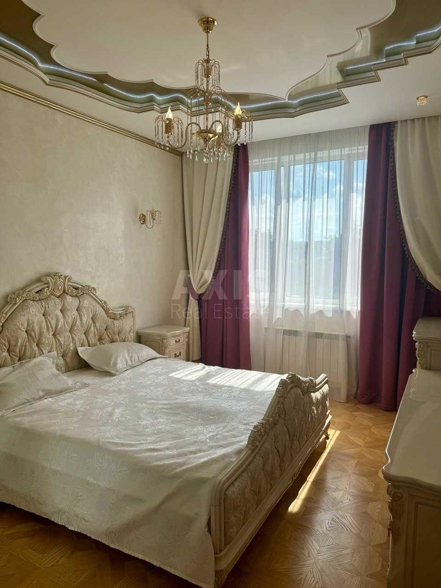 3к квартира пр-т Науки 30