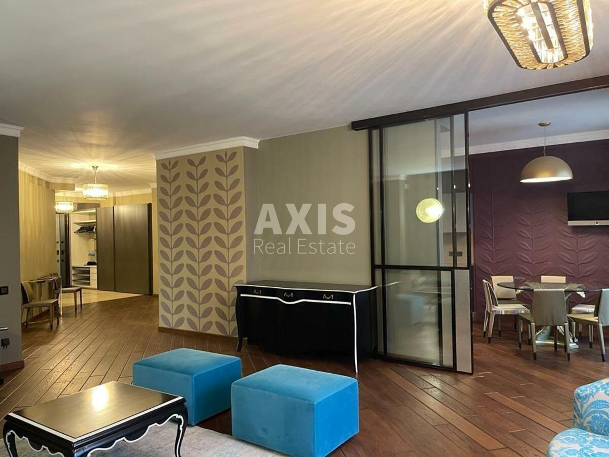 4k apartment vul. Instytuts'ka 18а2