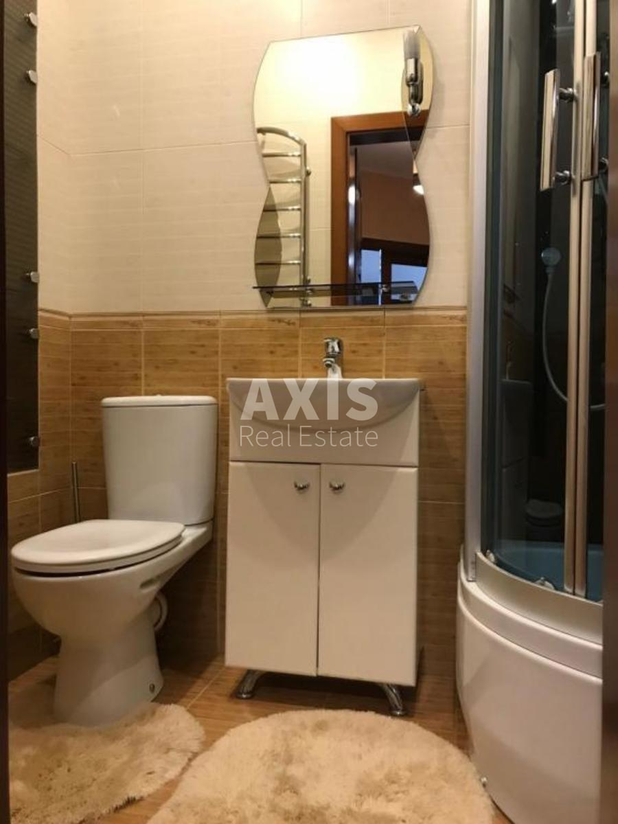 3k apartment vul. Makii'vs'ka 86