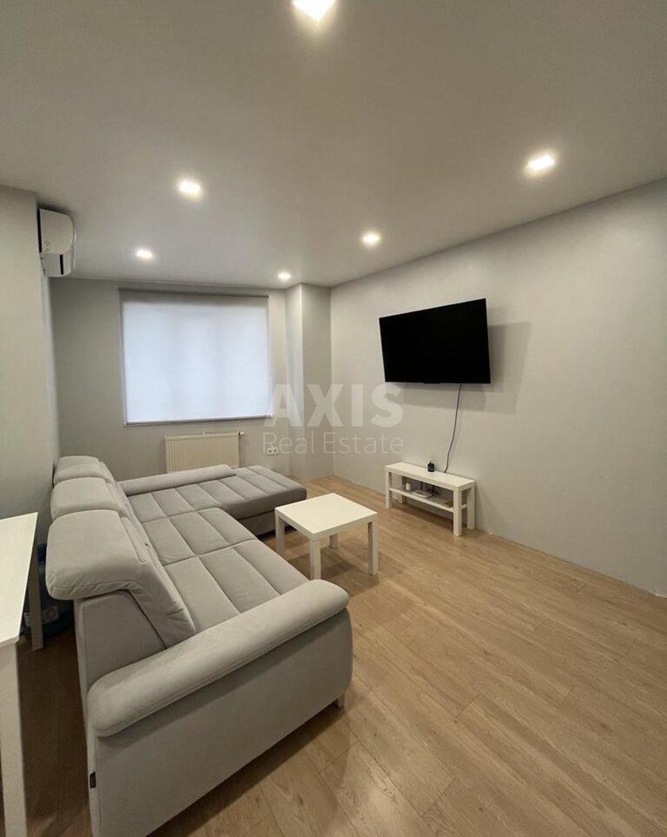 2k apartment vul. Chornyh Zaporozhciv 26А1
