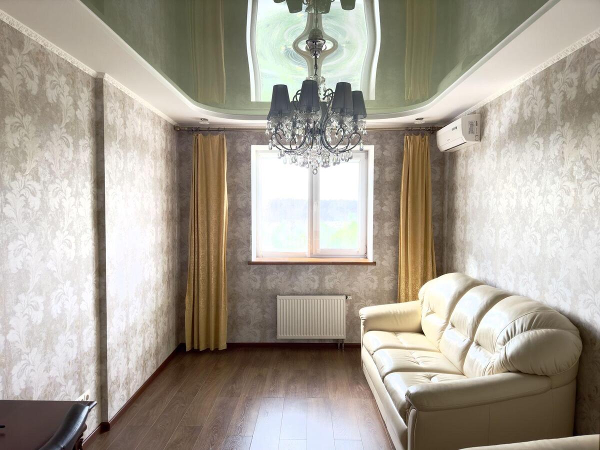 2k apartment vul. Naumova Generala 662