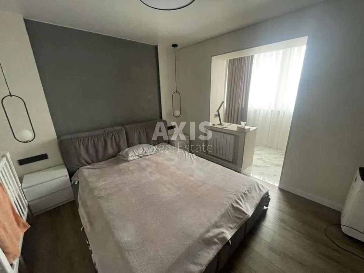 2к квартира ул. Довженко 16297373
