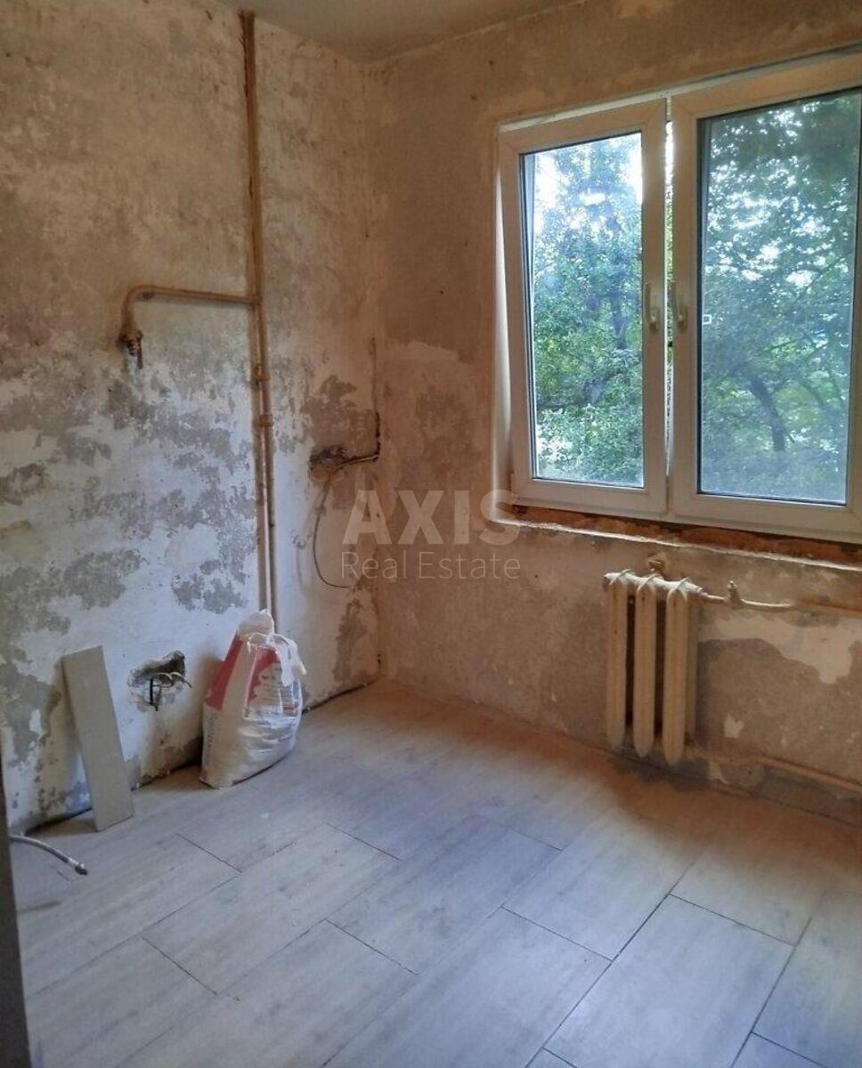 1k apartment pr-t Komarova Kosmonavta 17