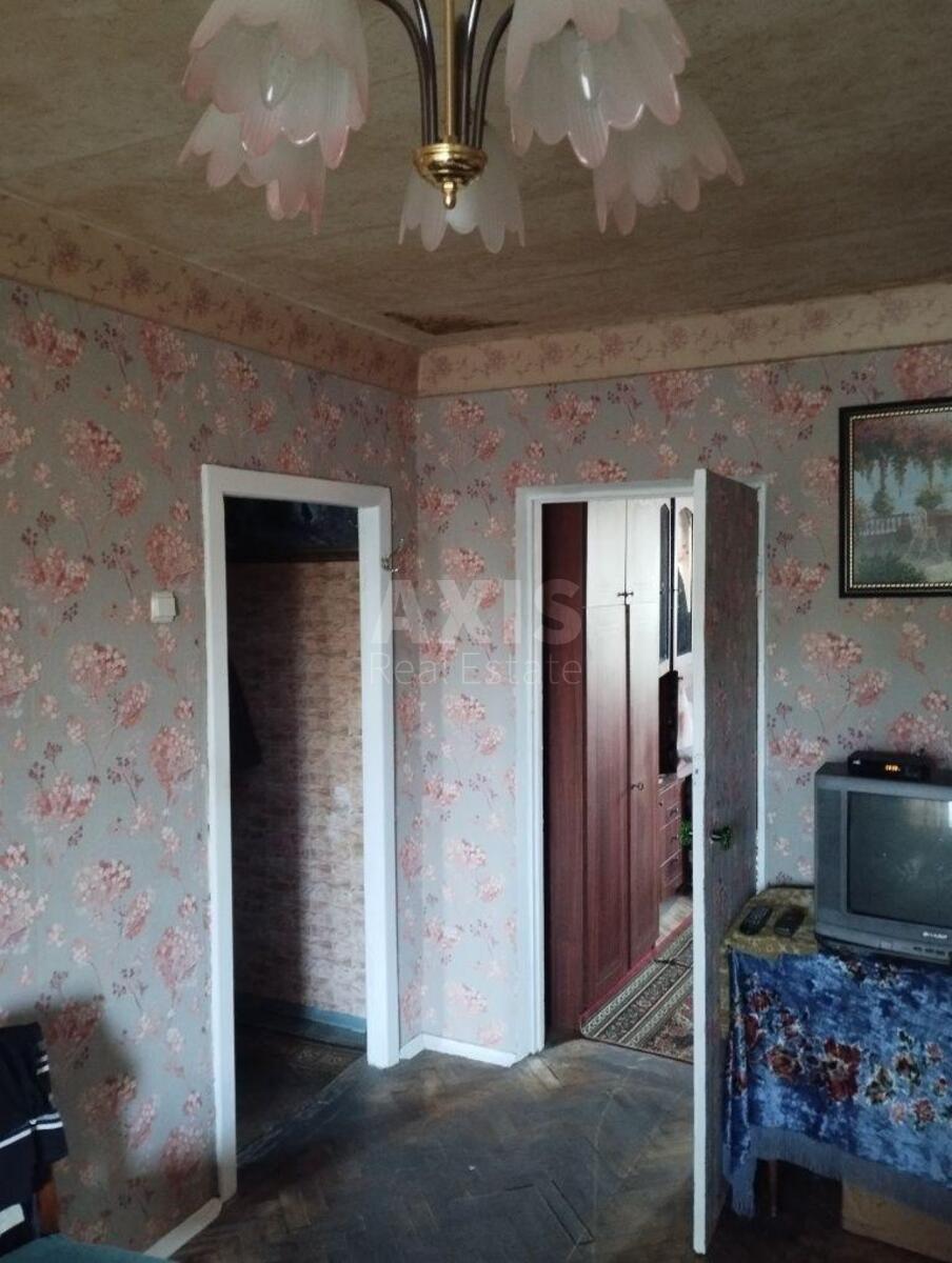 2к квартира пр-т Леся Курбаса 18Г3