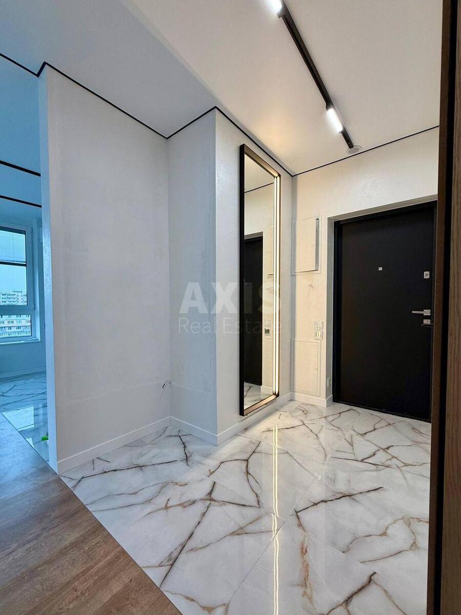 3k apartment prov. Uzhgorods'kyj 4/1620097