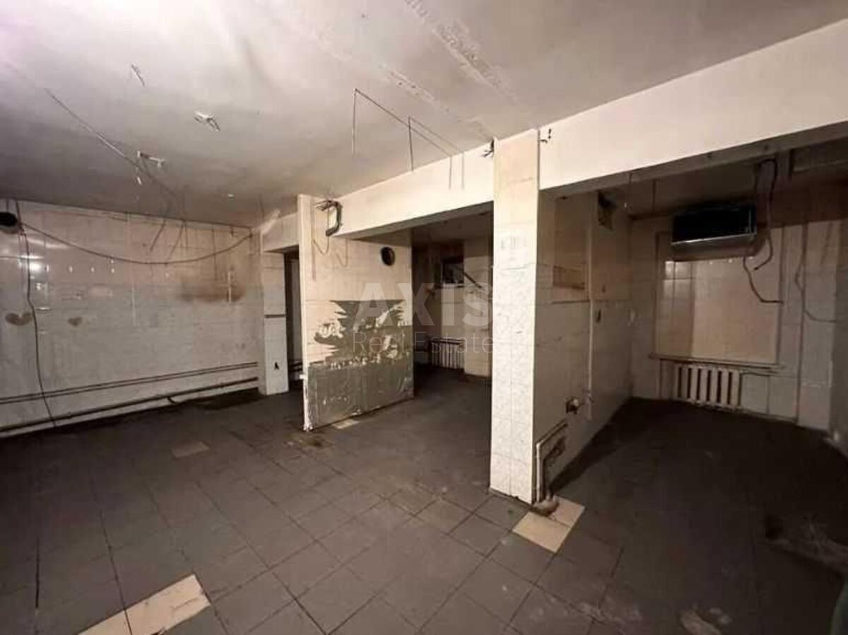 Trade object bul. Shevchenka Tarasa 2, 300m28