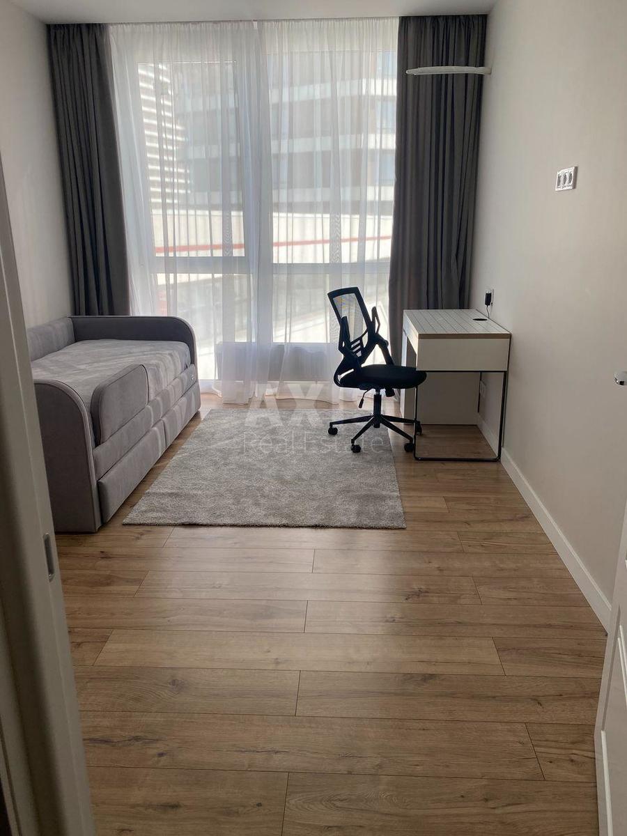 3k apartment nab. Dniprovs'ka 1513