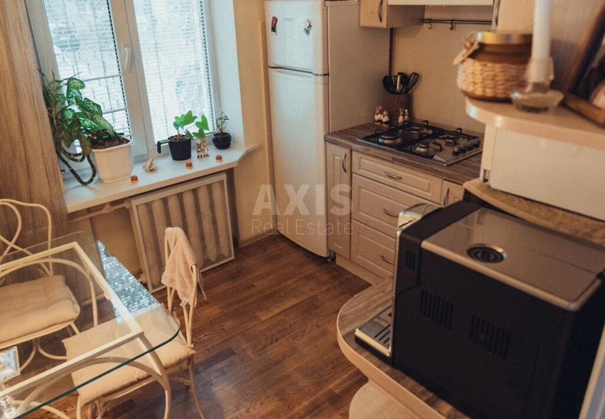 1k apartment vul. Metrologichna 109