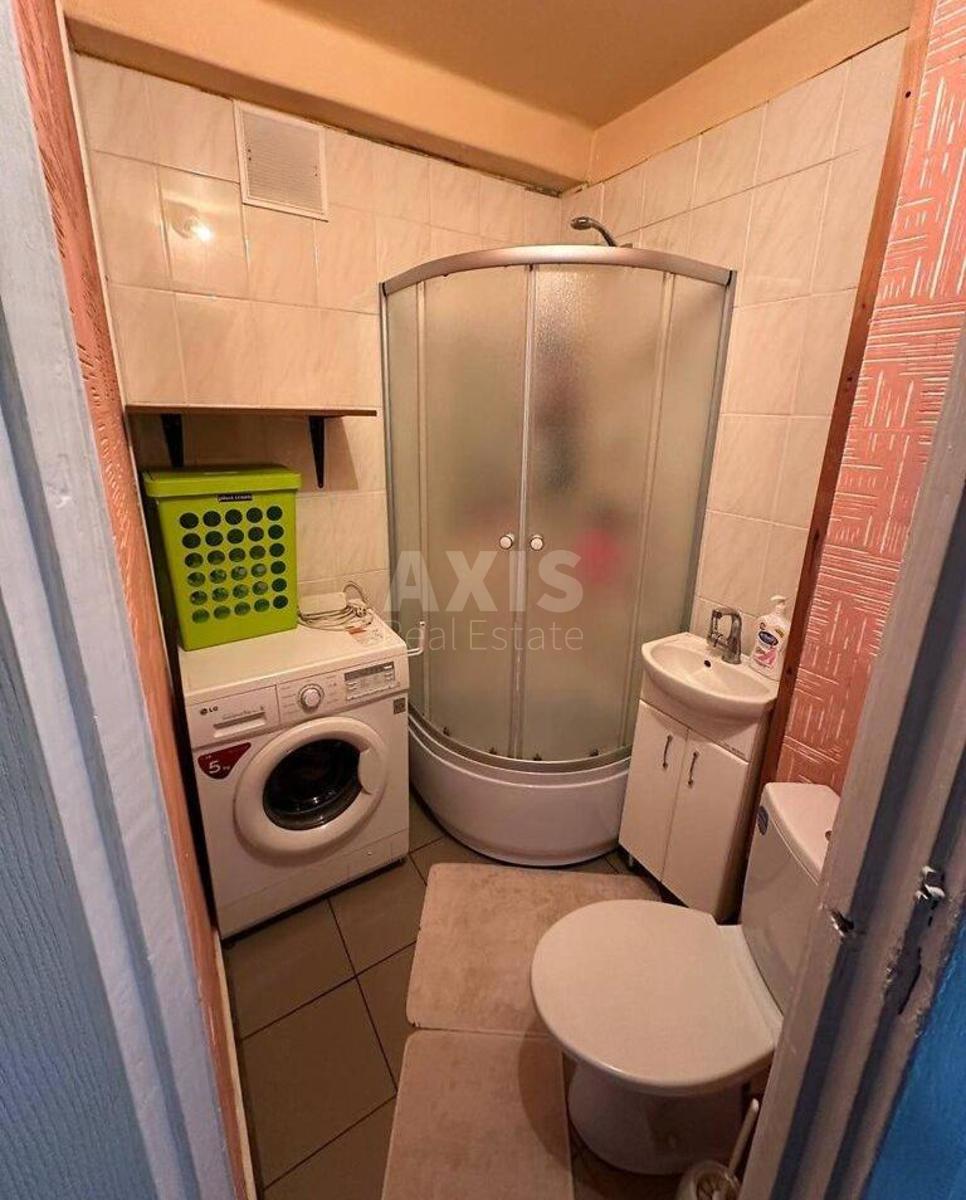 1k apartment pr-t Tychyny Pavla 12В4