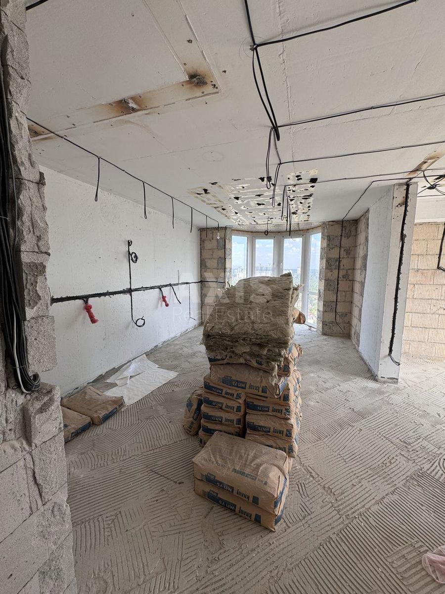 3k apartment shose Harkivs'ke 1825