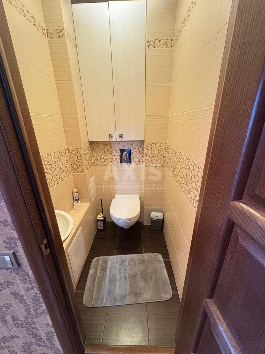 2k apartment vul. Bilec'kogo Akademika 18588279
