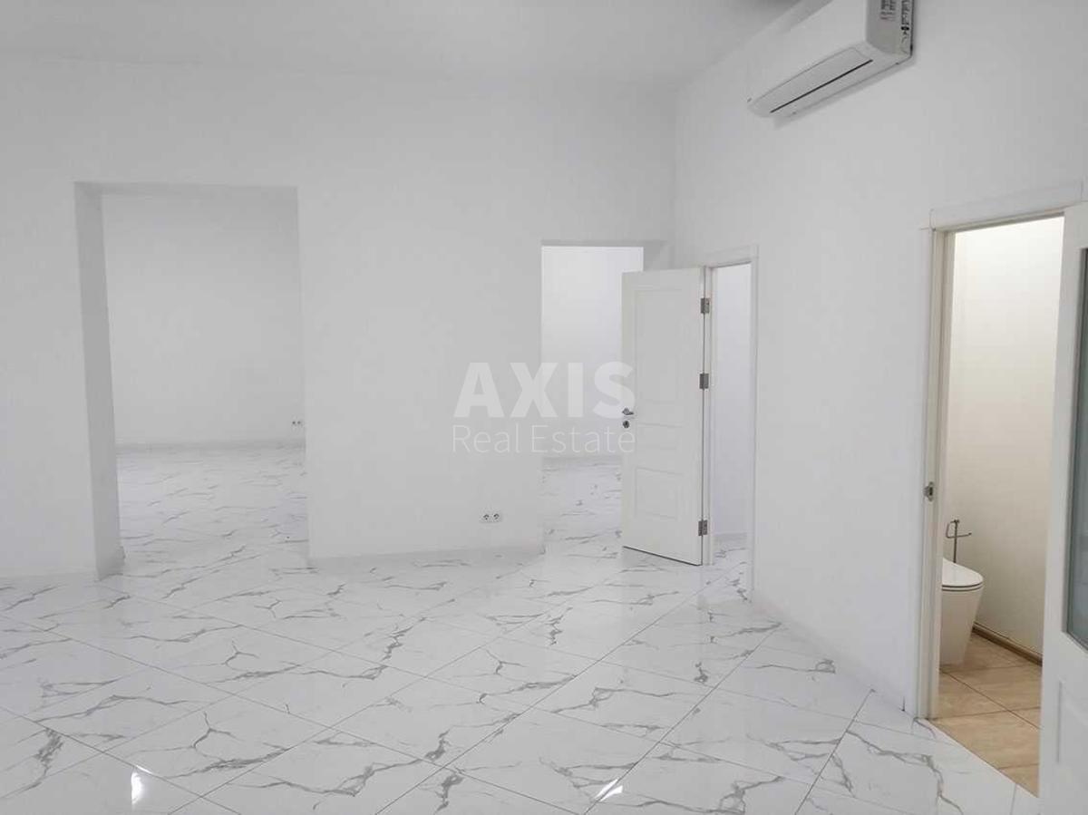 3k apartment vul. Shovkovychna 100