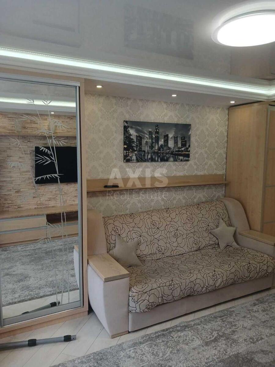 2к квартира пр-т Голосеевский 1102