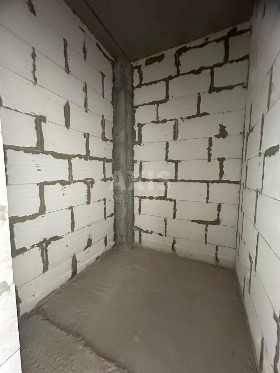 1k apartment vul. Nagirna 18/166