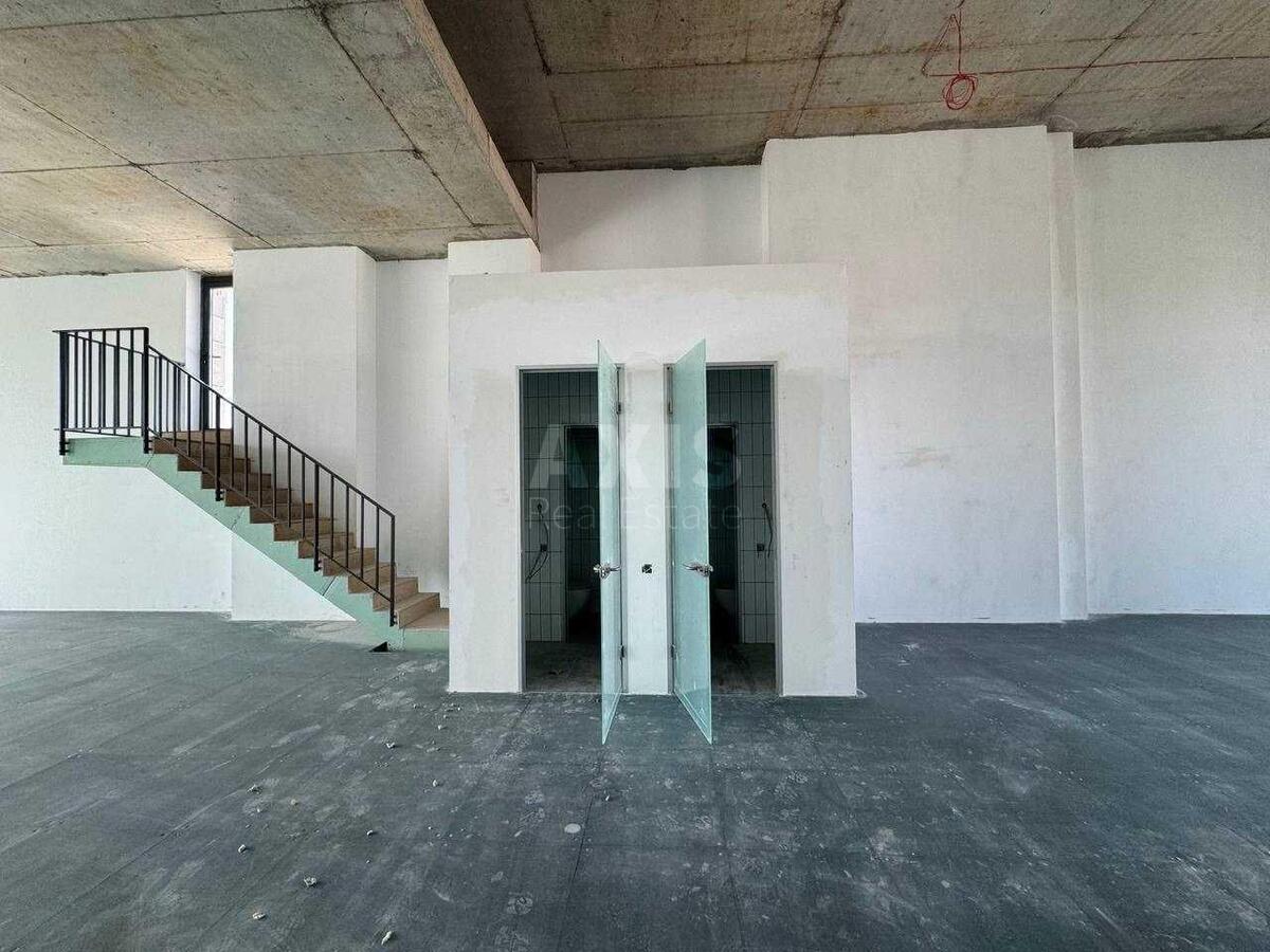 Офис ул. Антоновича 118, 412м28