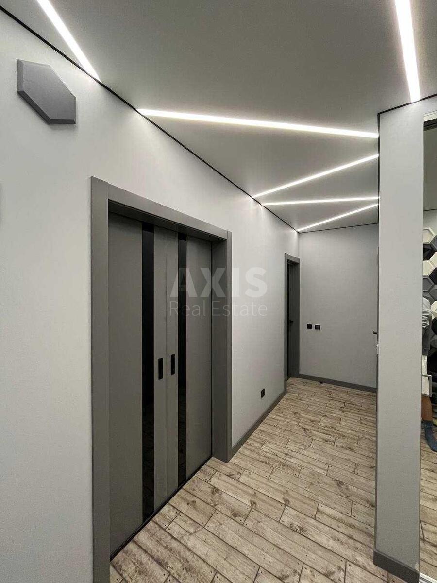 2k apartment vul. Lypkivs'kogo Vasylja Mytropolyta 37Г561303