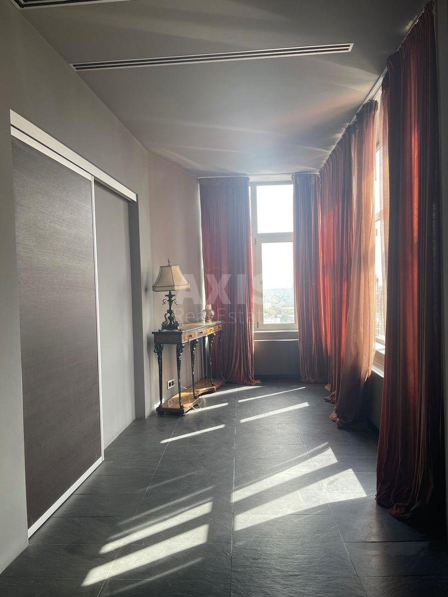 5k apartment vul. Kovpaka 176