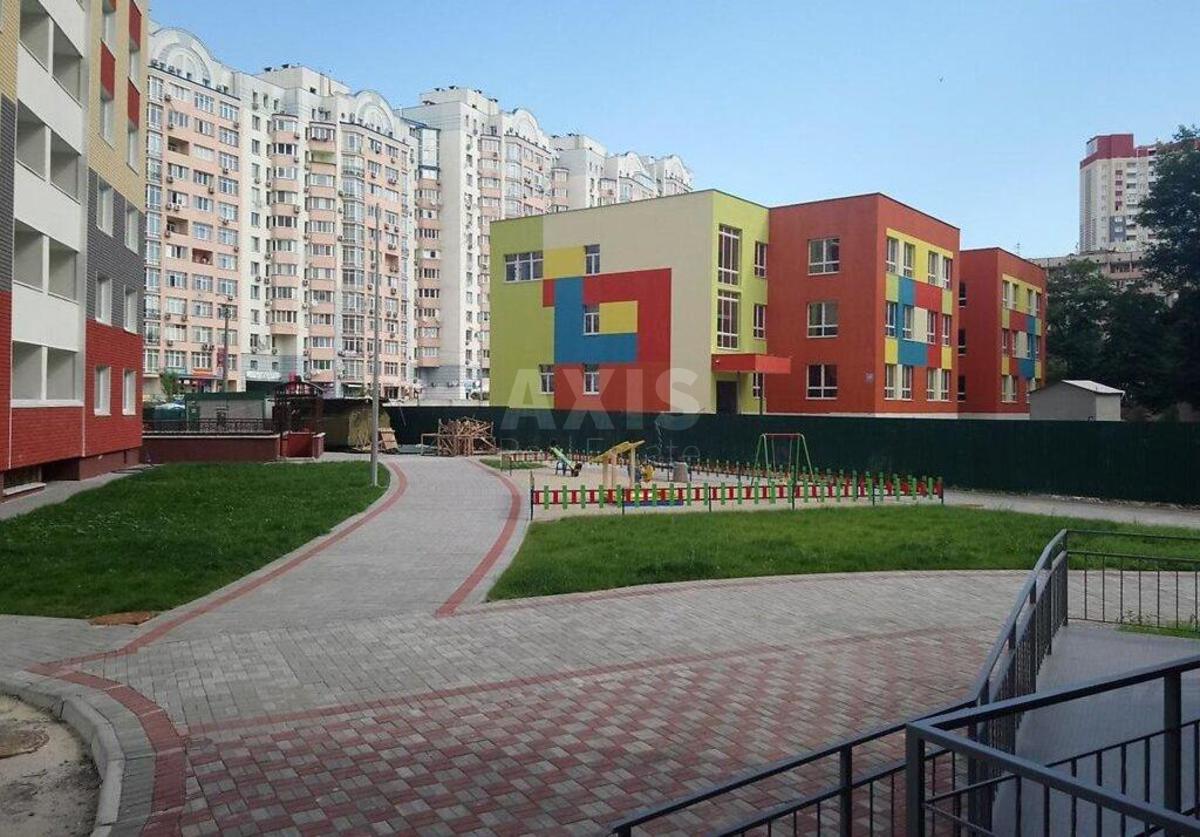 3k apartment vul. Yulia Zdanovska 46/1