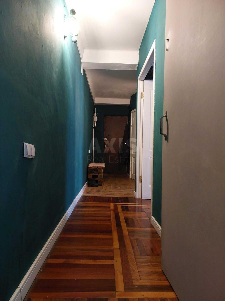 2k apartment vul. Kurnatovs'kogo 109