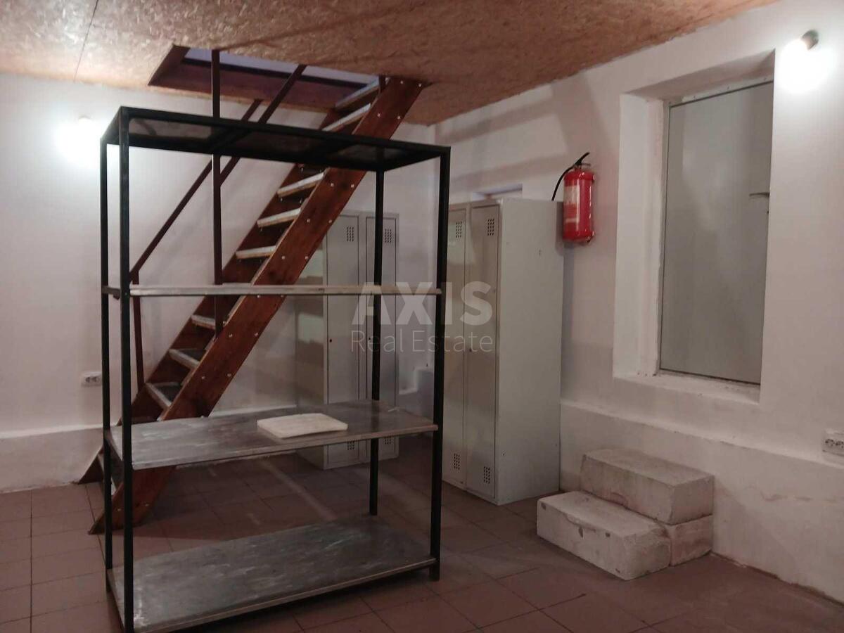 Service object vul. Odojevs'kogo 10, 120m2598752
