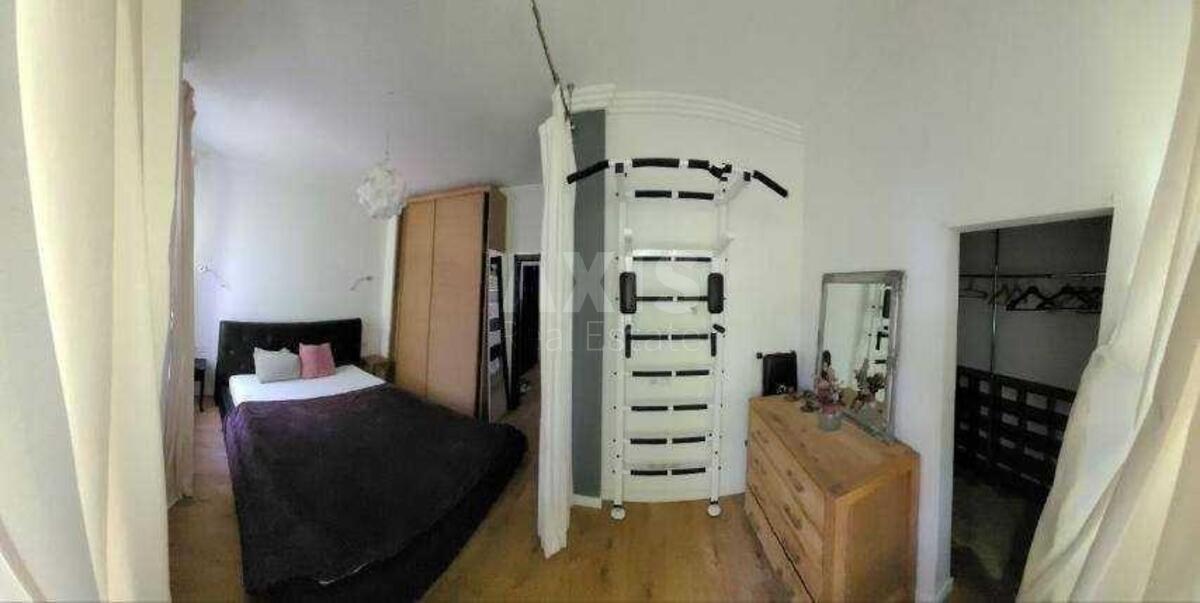 3k apartment vul. Olegivs'ka 44А3