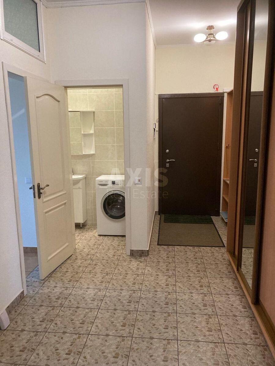 2k apartment vul. Jevgena Konoval'cja 36В6