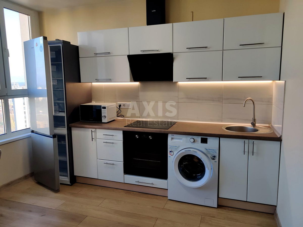 1k apartment vul. Krakivs'ka 2724651