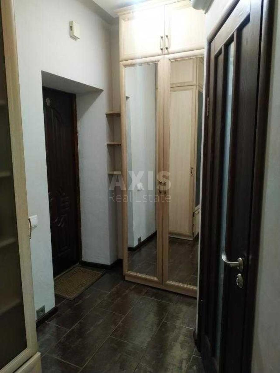 2k apartment vul. Gogolivs'ka 9Б7