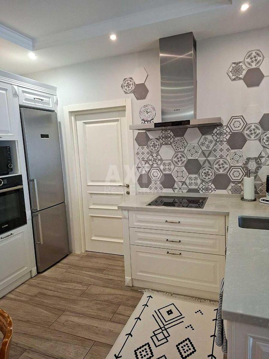 2к квартира ул. Драгоманова 260861