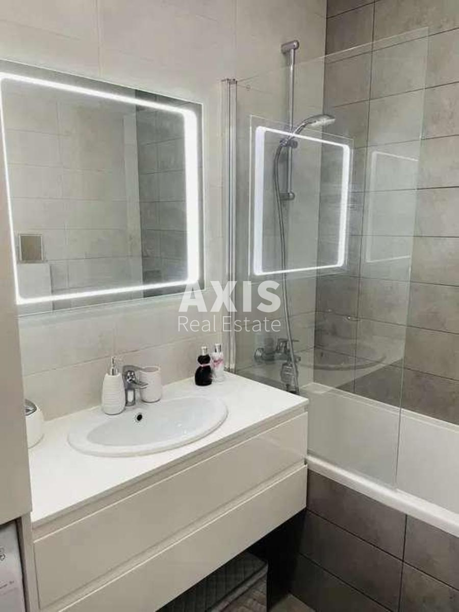 1k apartment vul. Saljutna 2Б244104