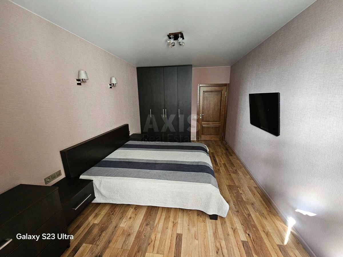 3k apartment vul. Yulia Zdanovska 46/117