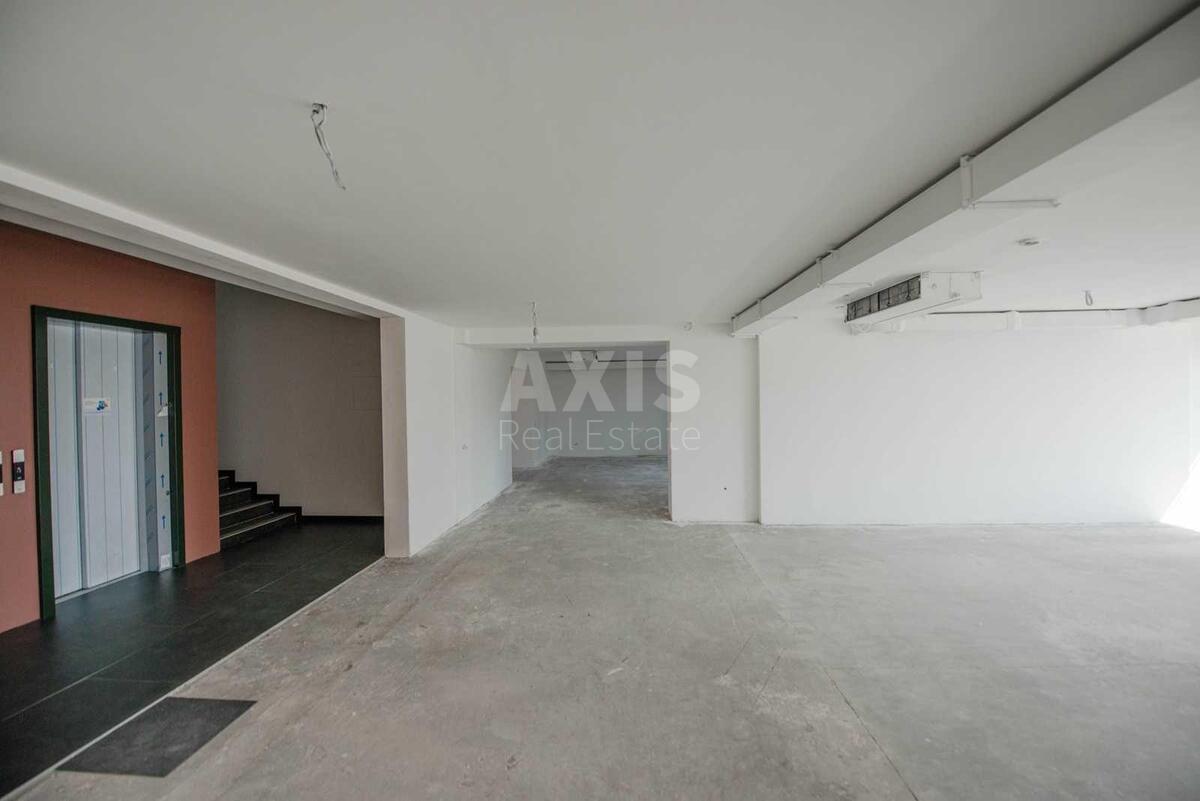 Office vul. Saksagans'kogo 53/80, 374m2611853