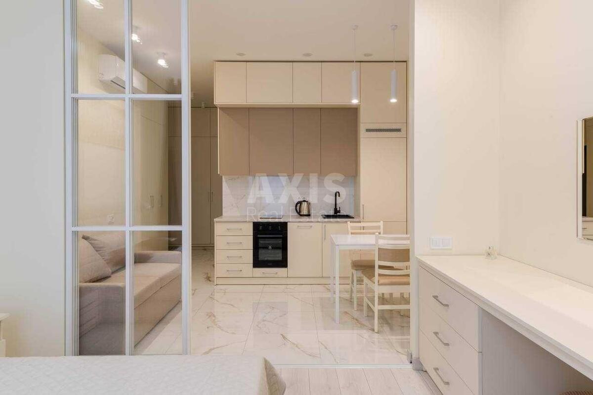 1k apartment vul. Dragomyrova Myhajla 4Б5