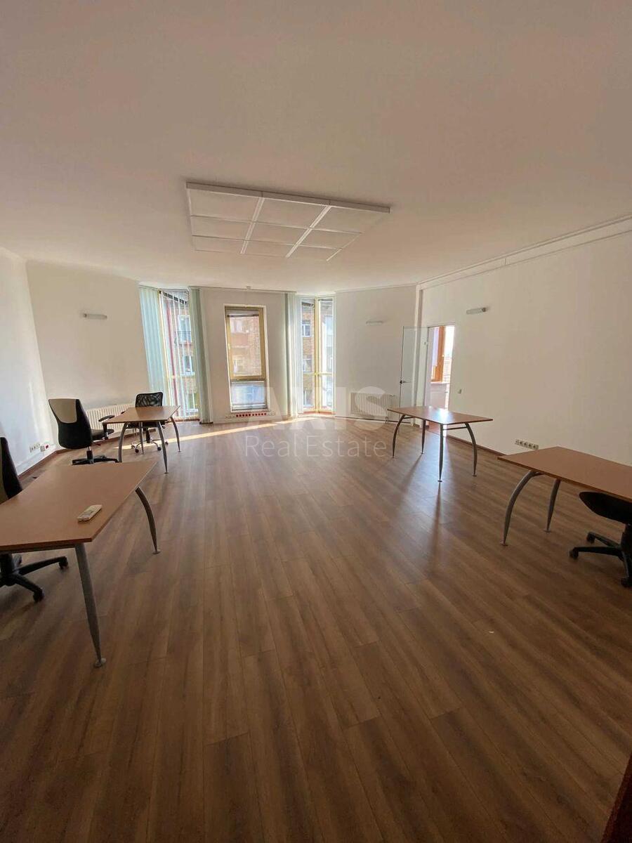 Office uzv. Krutyj 7, 214m2582071