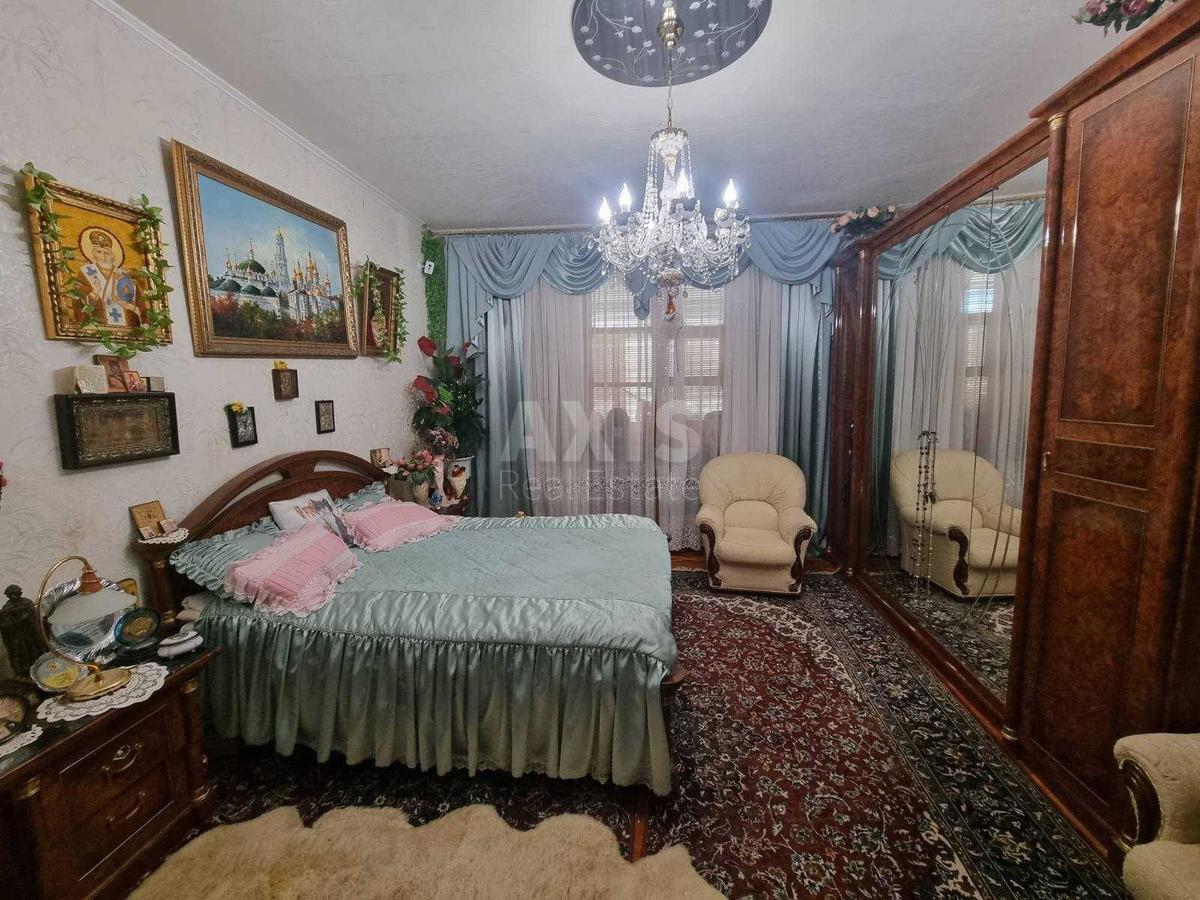 3k apartment vul. Vasyl'kivs'ka 7/71