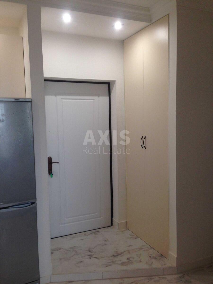 1k apartment vul. Zahidna 1010