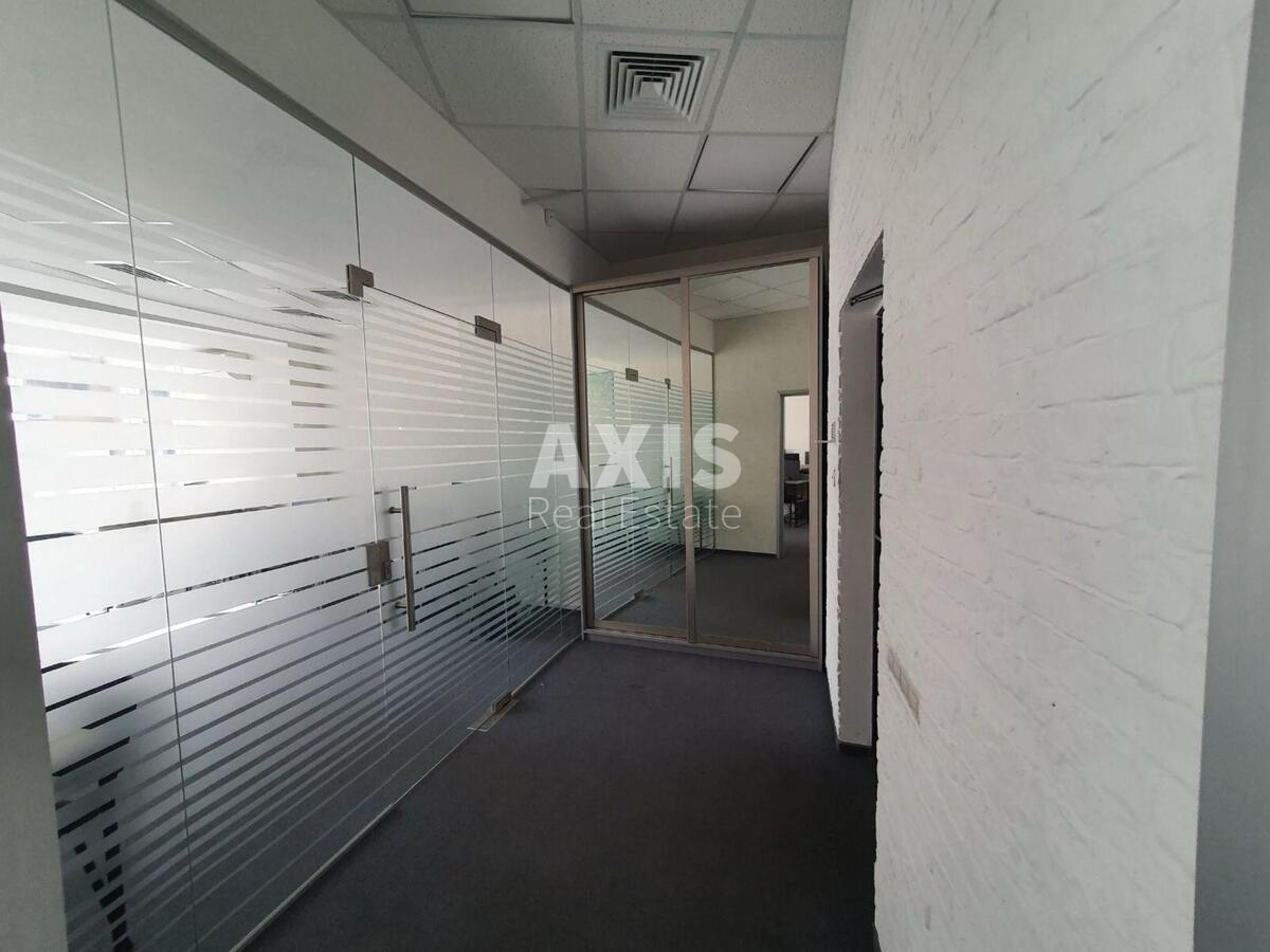 Office vul. Jevgena Konoval'cja 36Д, 133m2484555