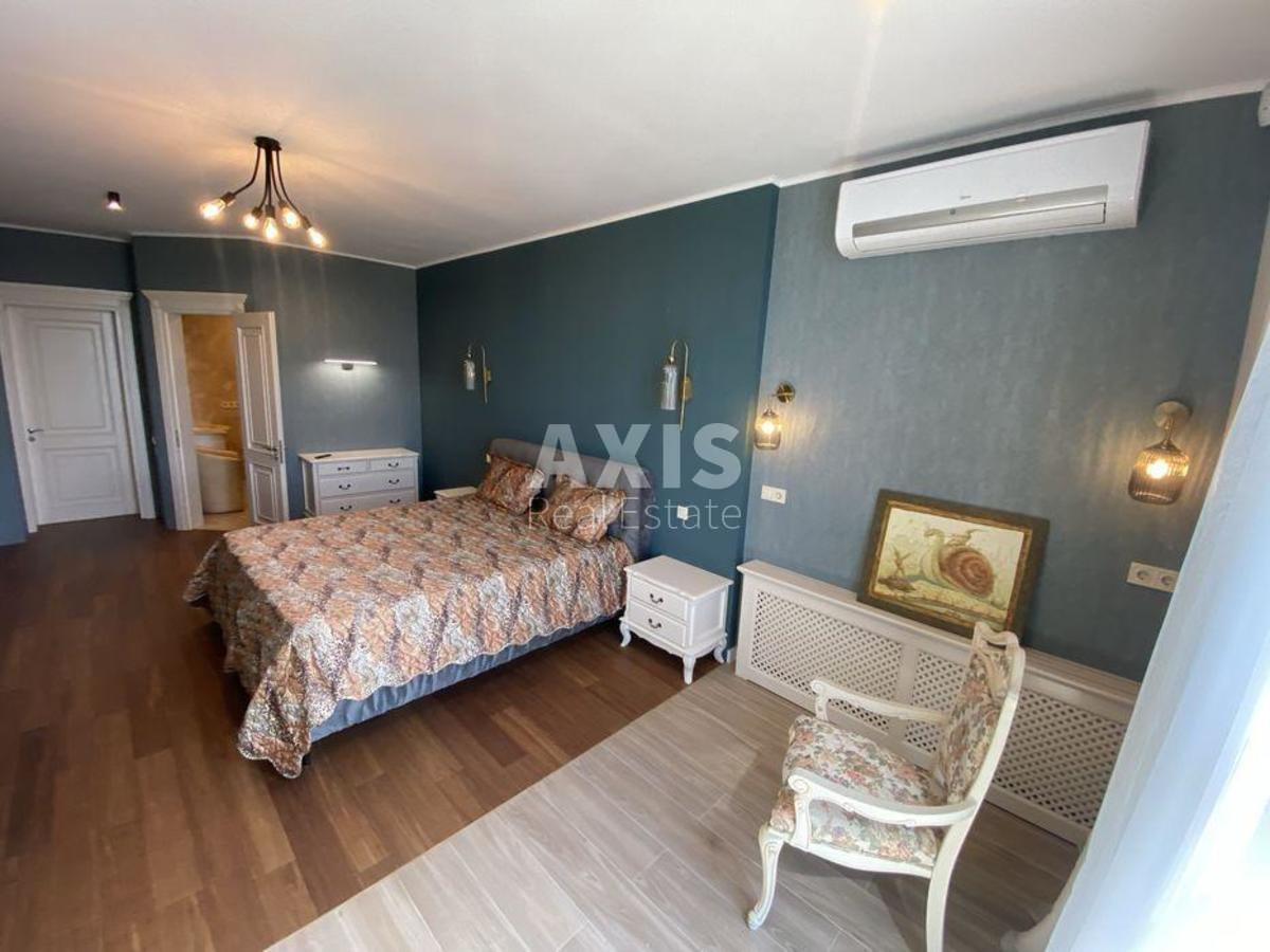 3k apartment vul. Dragomyrova Myhajla 4в9