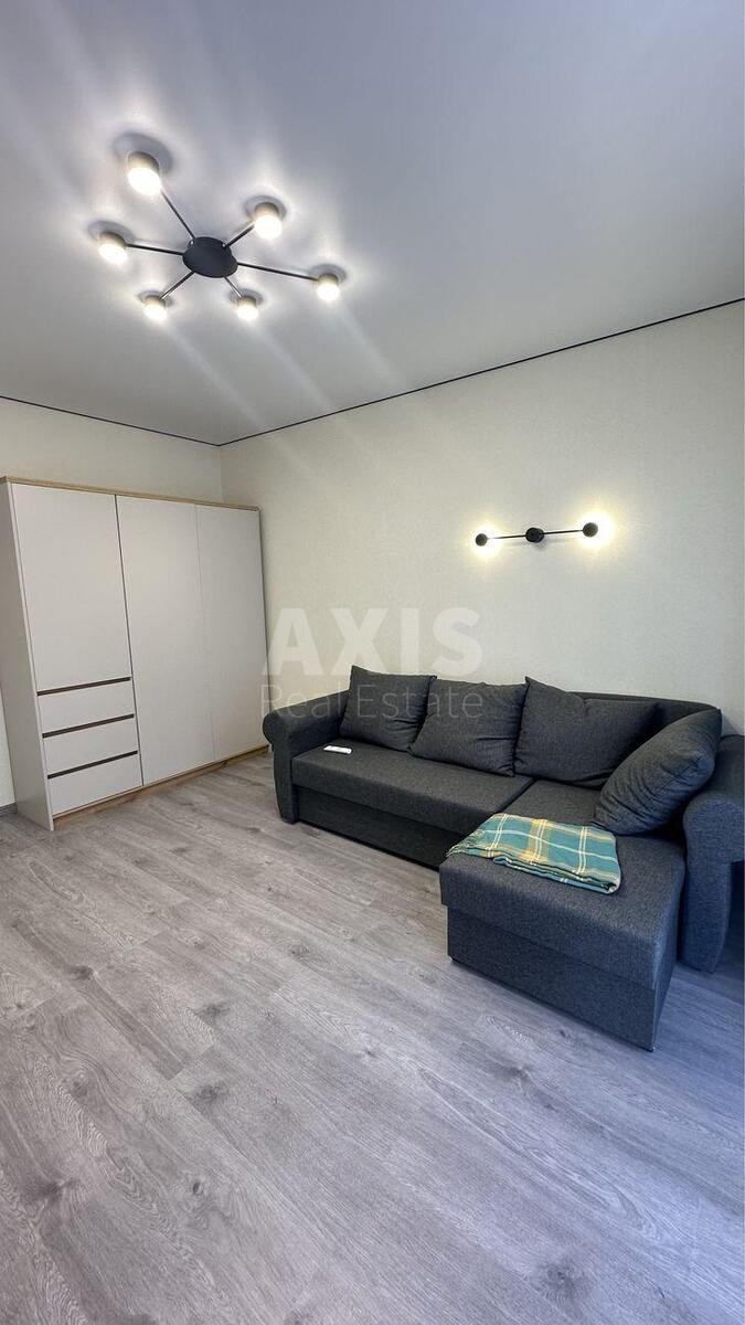 1k apartment vul. Metrologichna 1094
