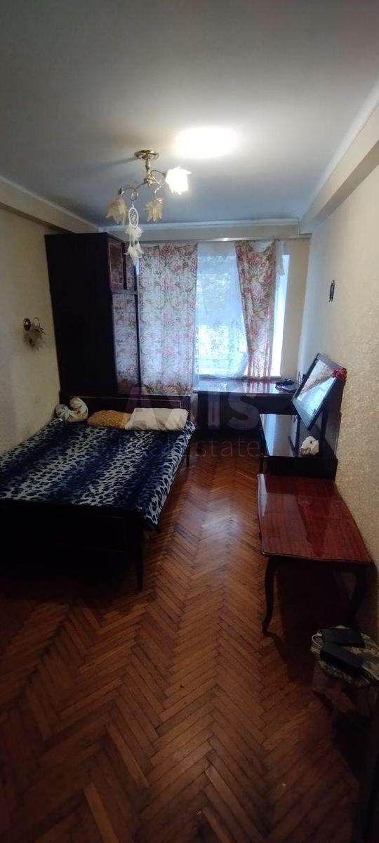 2к квартира ул. Дегтяревская 581