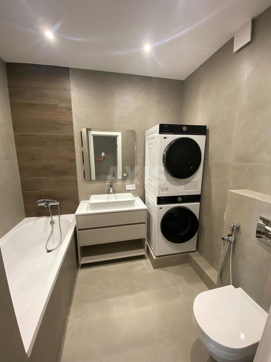 3k apartment nab. Dniprovs'ka 1514