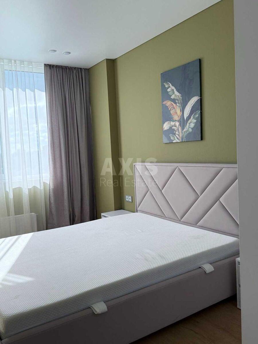 3к квартира ул. Александра Олеся 3594317